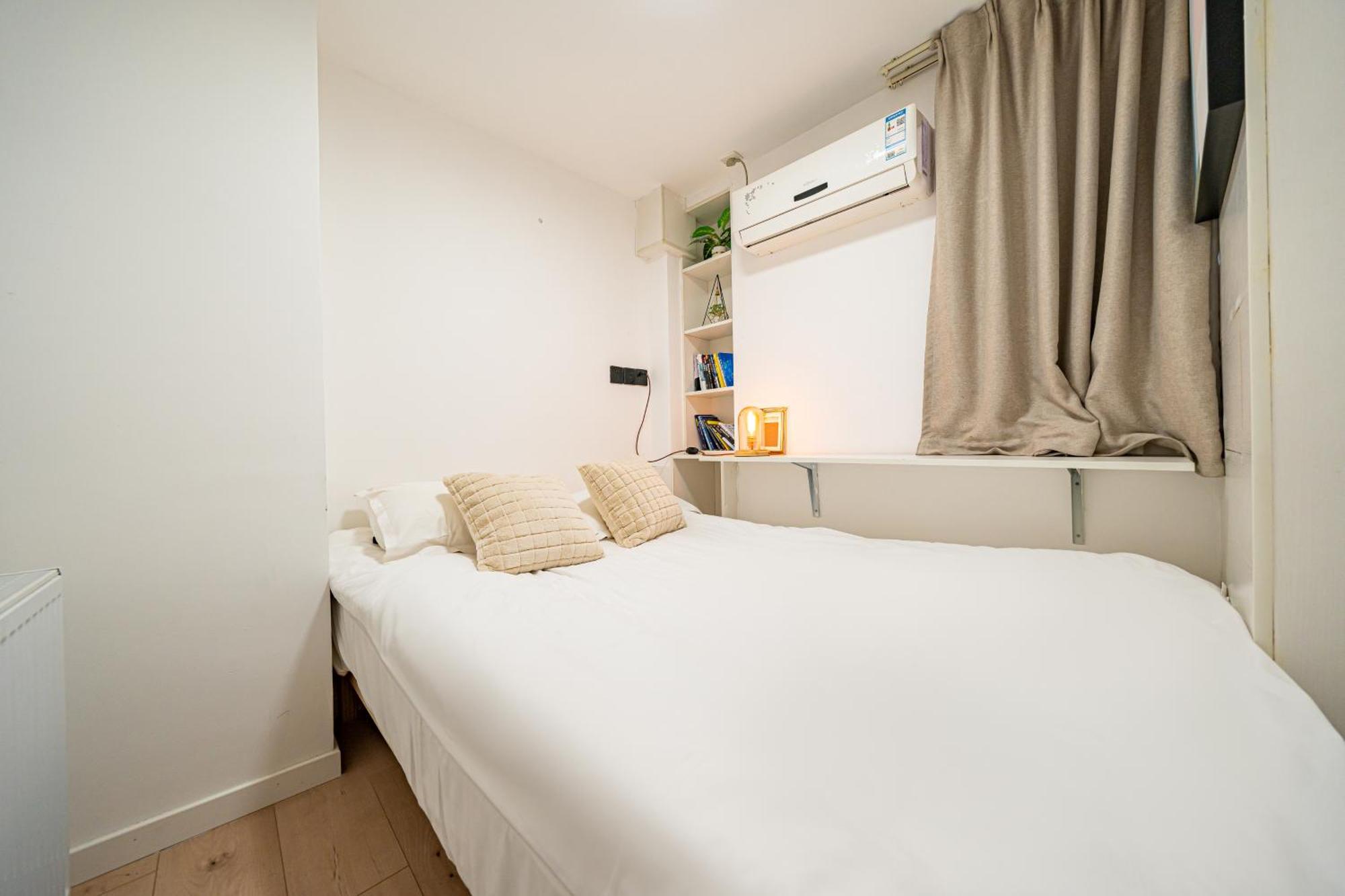 Hotel Tonight West Nanjing Road Jiafa Building 3*
