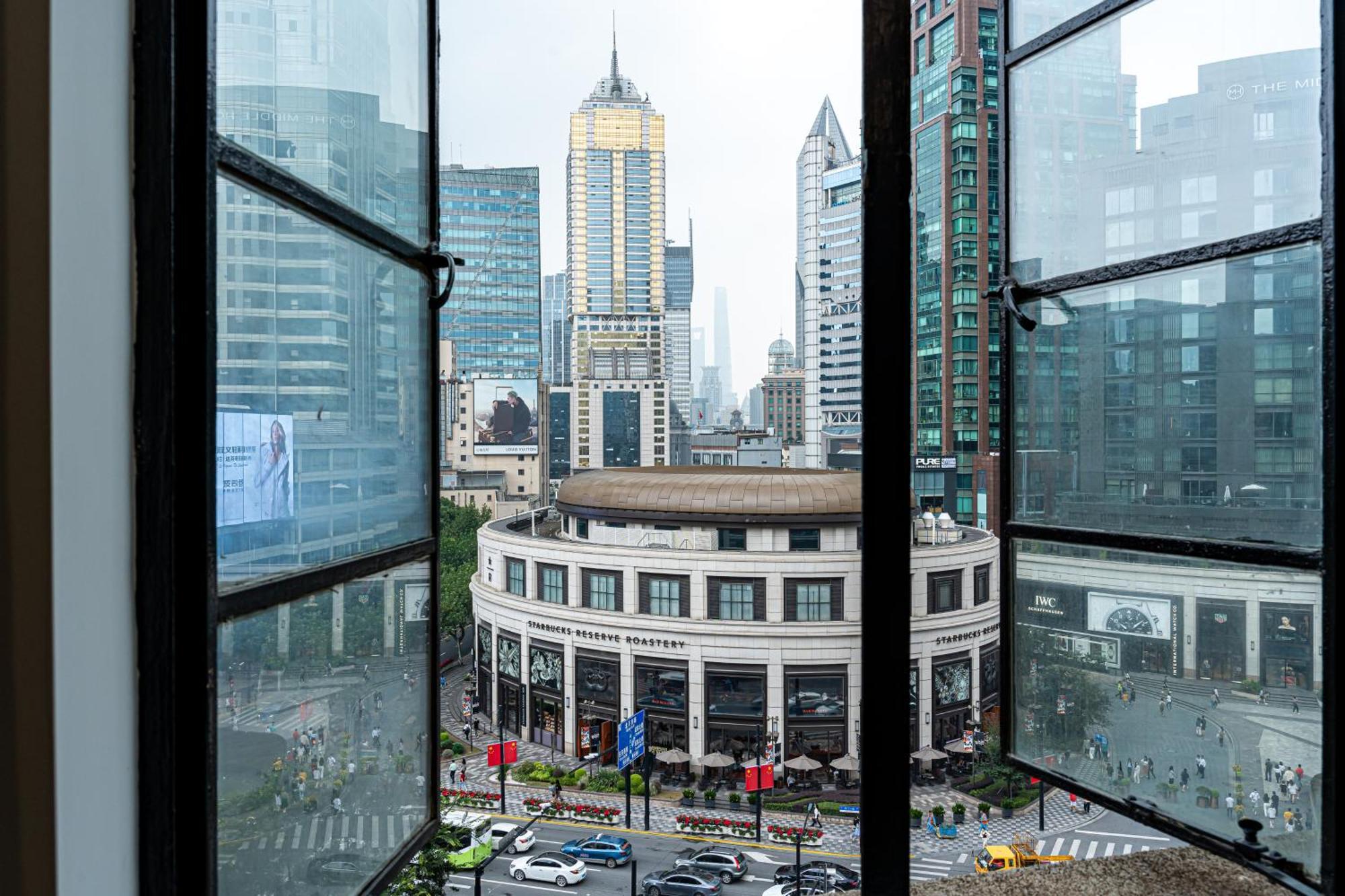 Hotel Tonight West Nanjing Road Jiafa Building 3*